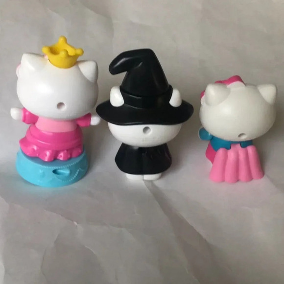 3- 2019 McDonald's Hello Kitty Halloween Witch - Picture 2 of 3